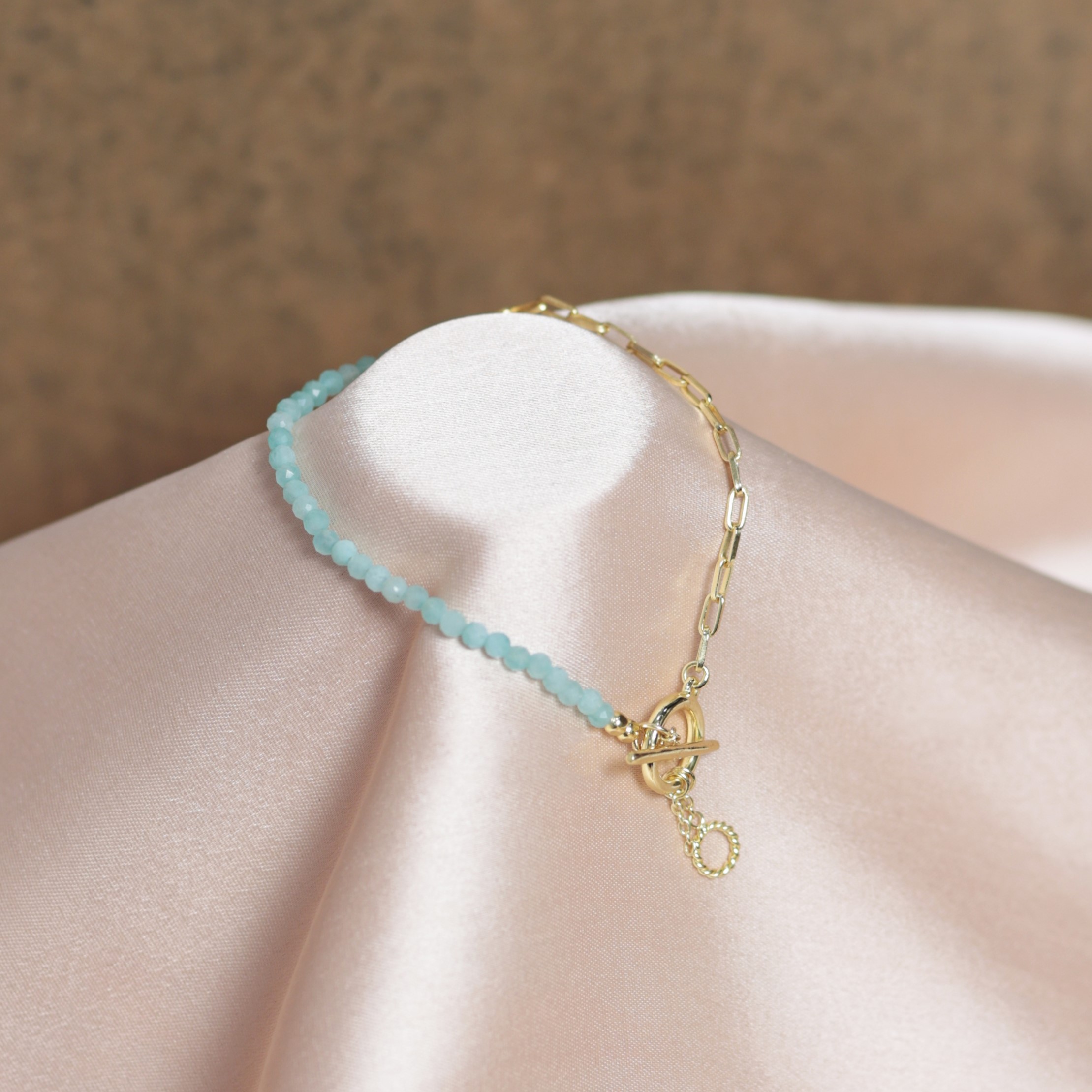 product alt image