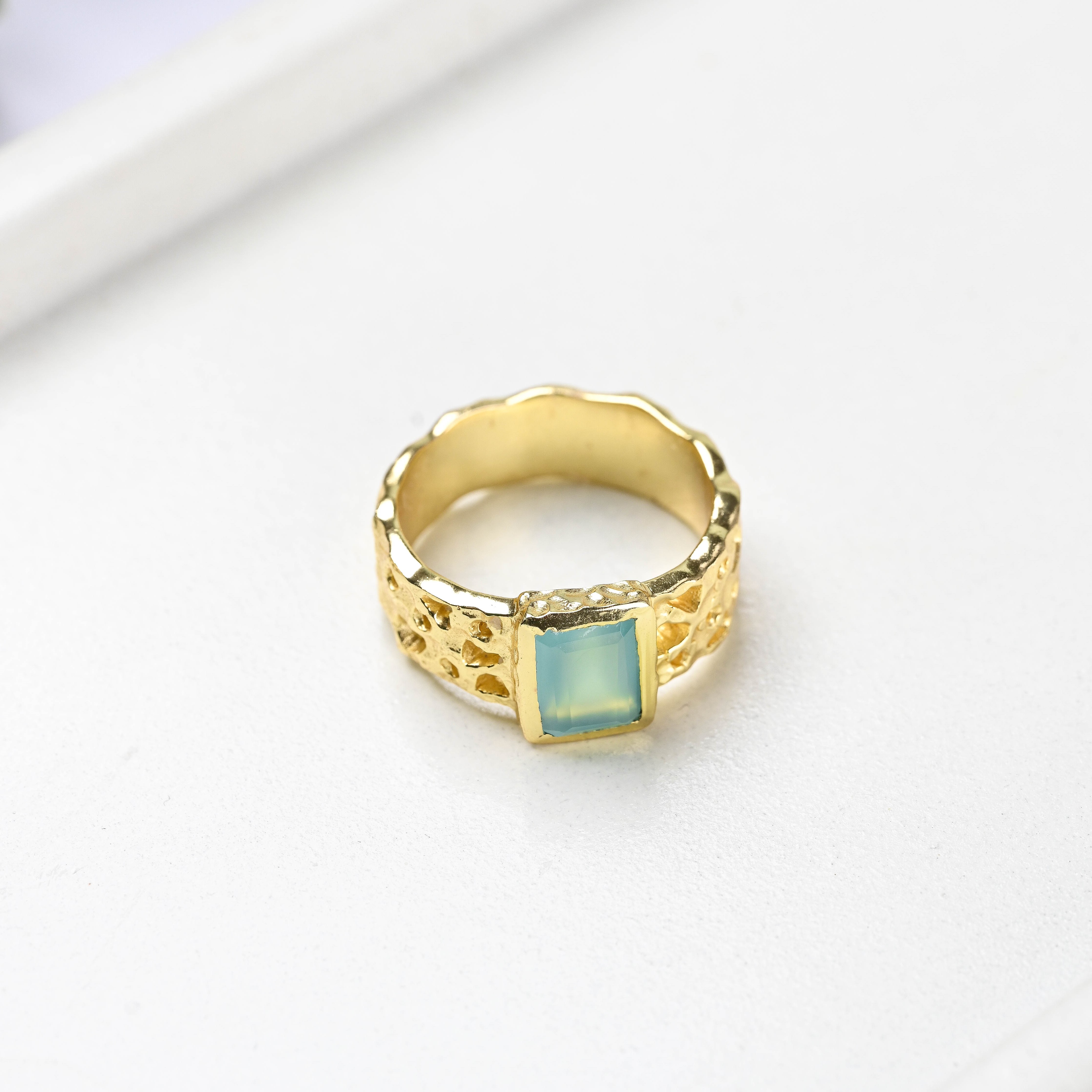 product alt image