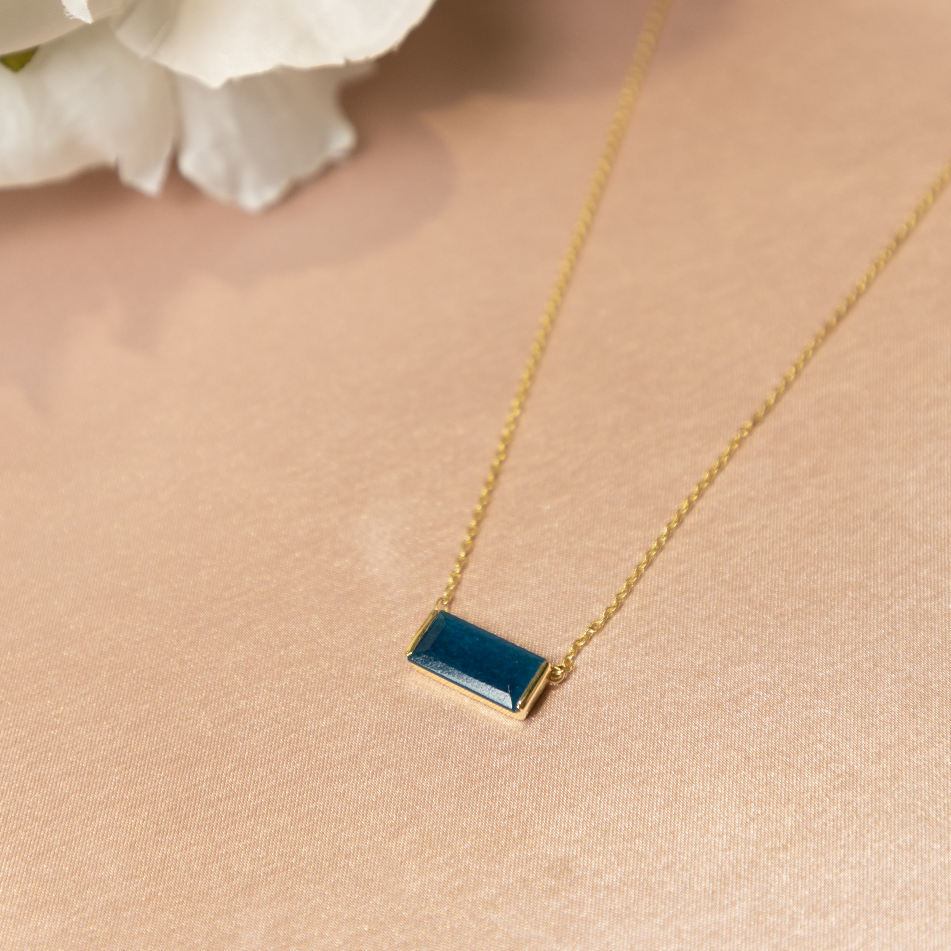 product alt image
