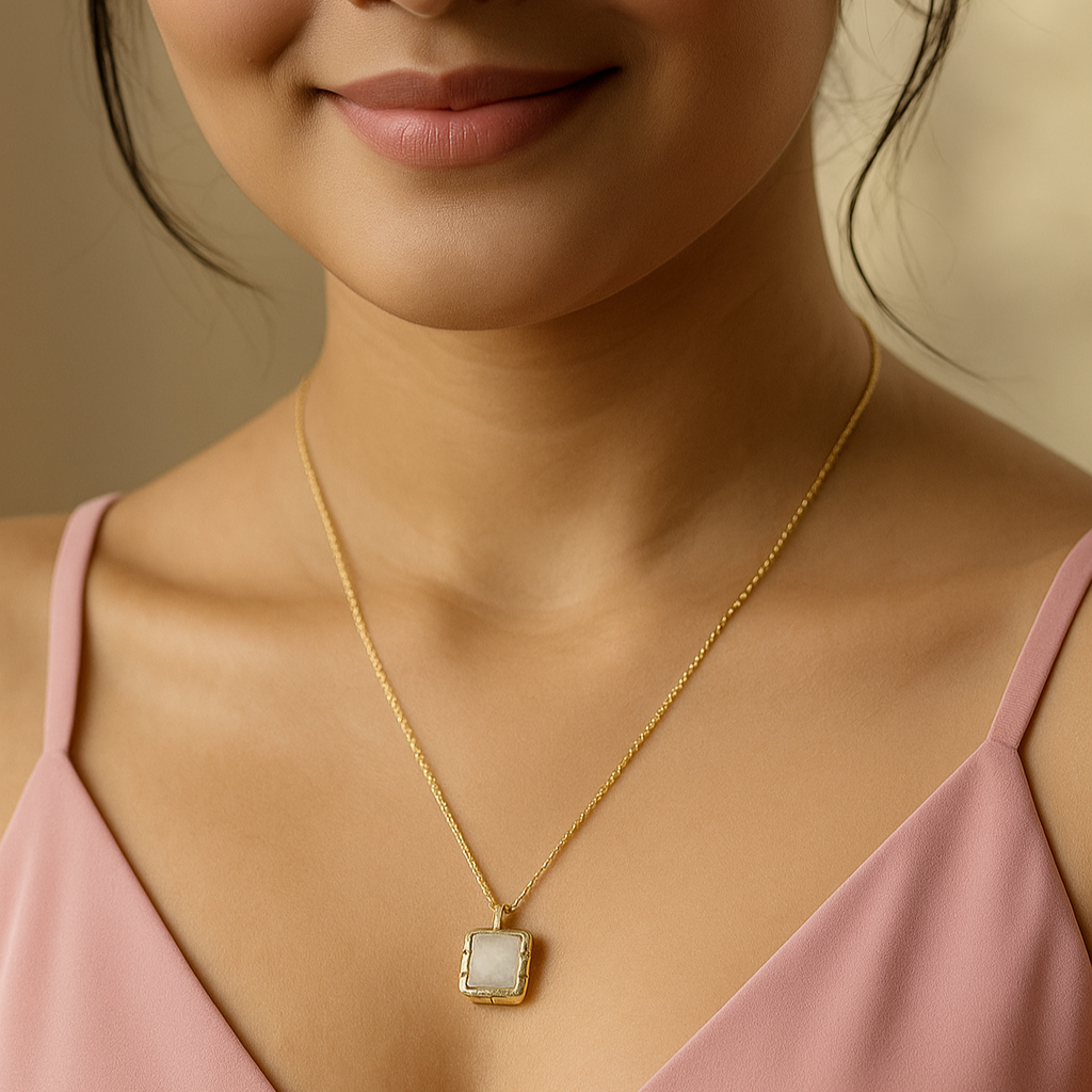 product alt image