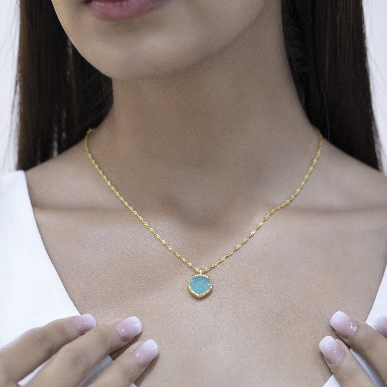 product alt image